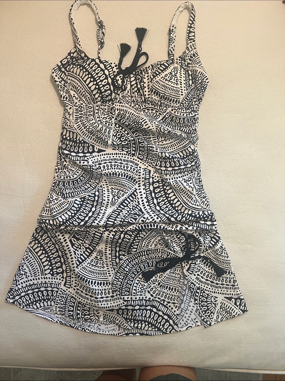 La Blanca Black and White Patterned Swimdress
